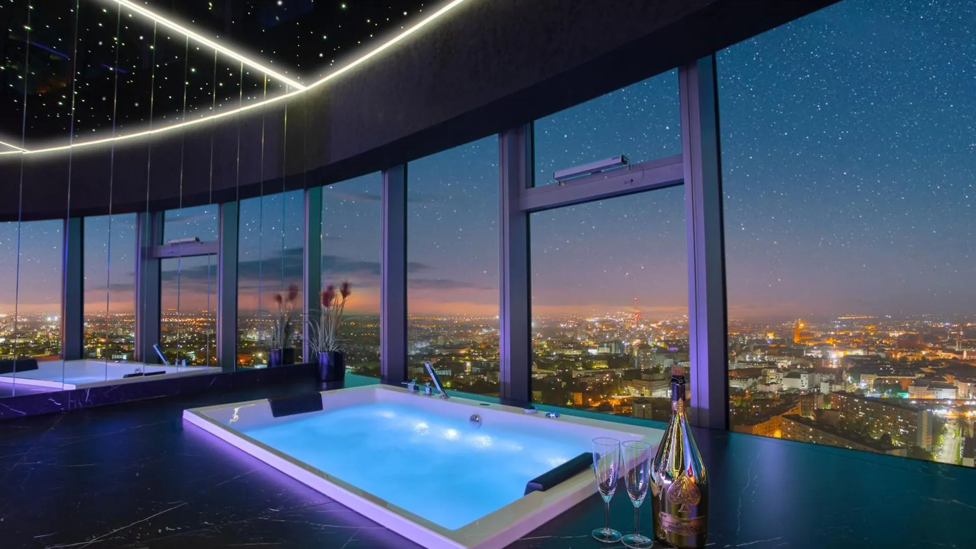 Apartamenty Sky Tower Z Jakuzzi Przy Oknie Wrocław